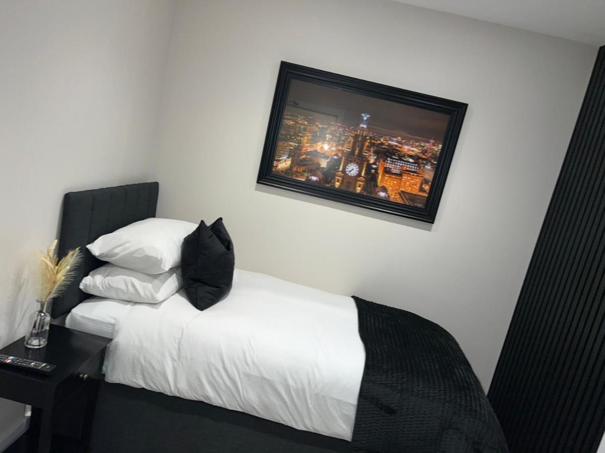Hotel 128 Anfield Road Liverpool Zewnętrze zdjęcie